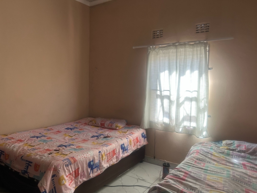 6 Bedroom Property for Sale in Quigney Eastern Cape